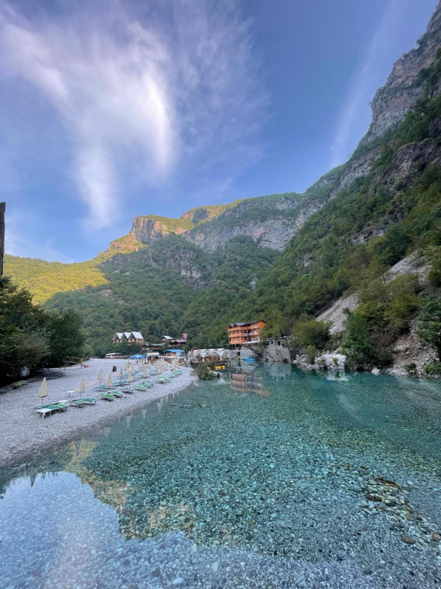 Guri I Lekes Guesthouse Shkodër Esterno foto