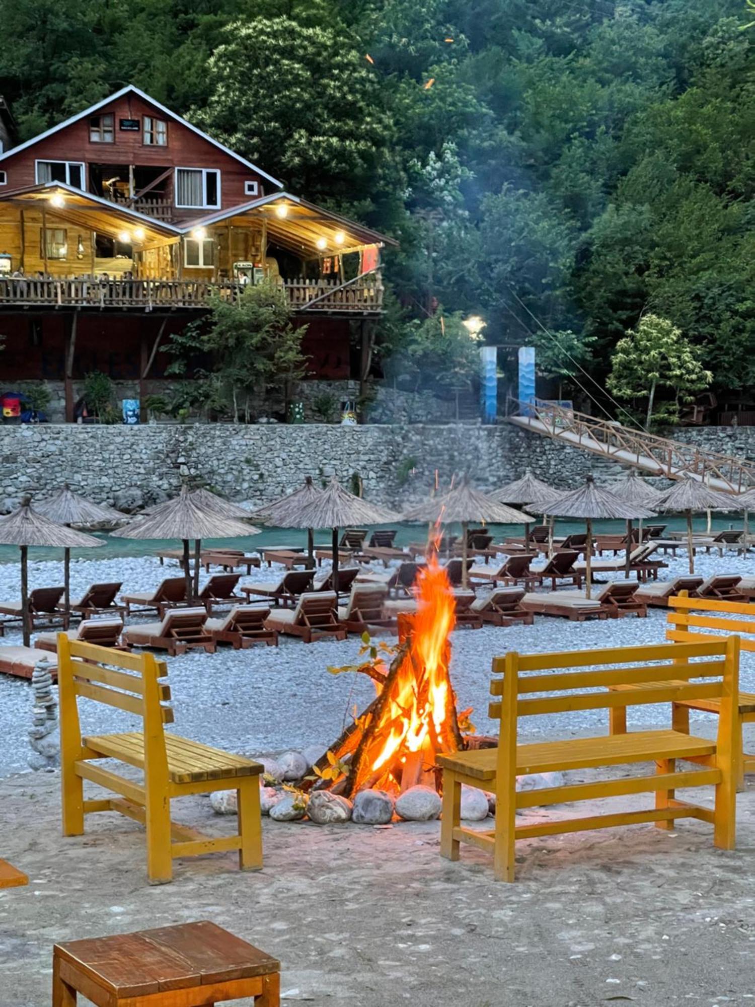 Guri I Lekes Guesthouse Shkodër Esterno foto